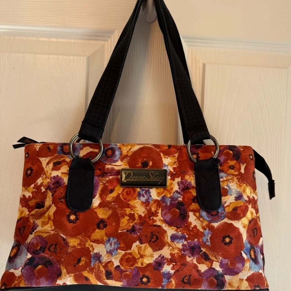 Donna Sharp NWOT 2 Handle Tote Bag Orange Purple Poppy Floral Print - Picture 2 of 8